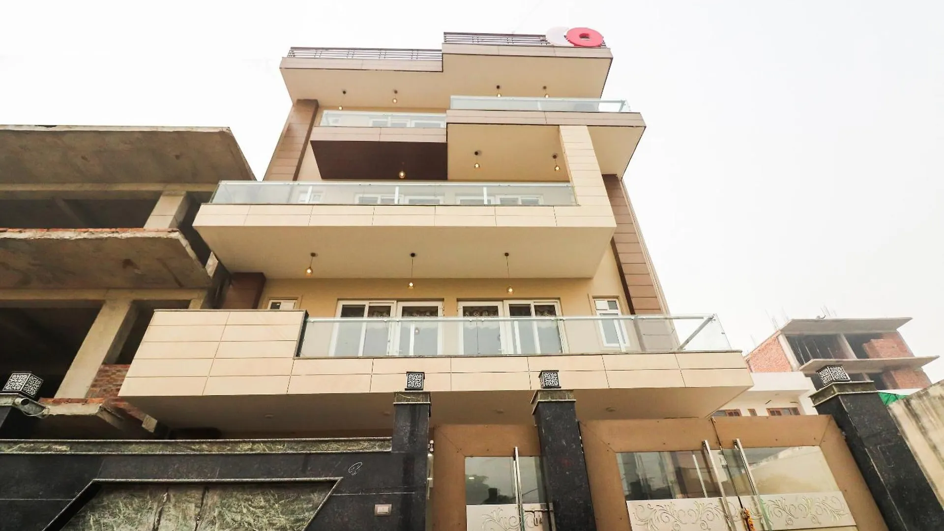 Hotel Collection O Green Leaf Residency Gurgaon